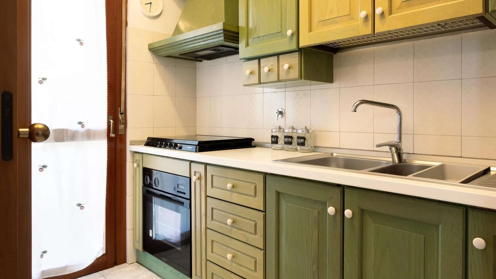 Alessandrino Apartment Roma 0*,