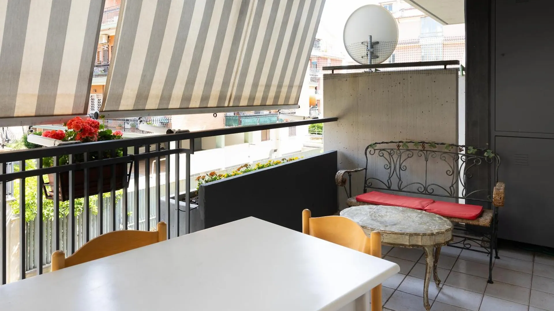 Alessandrino Apartment Roma Italia
